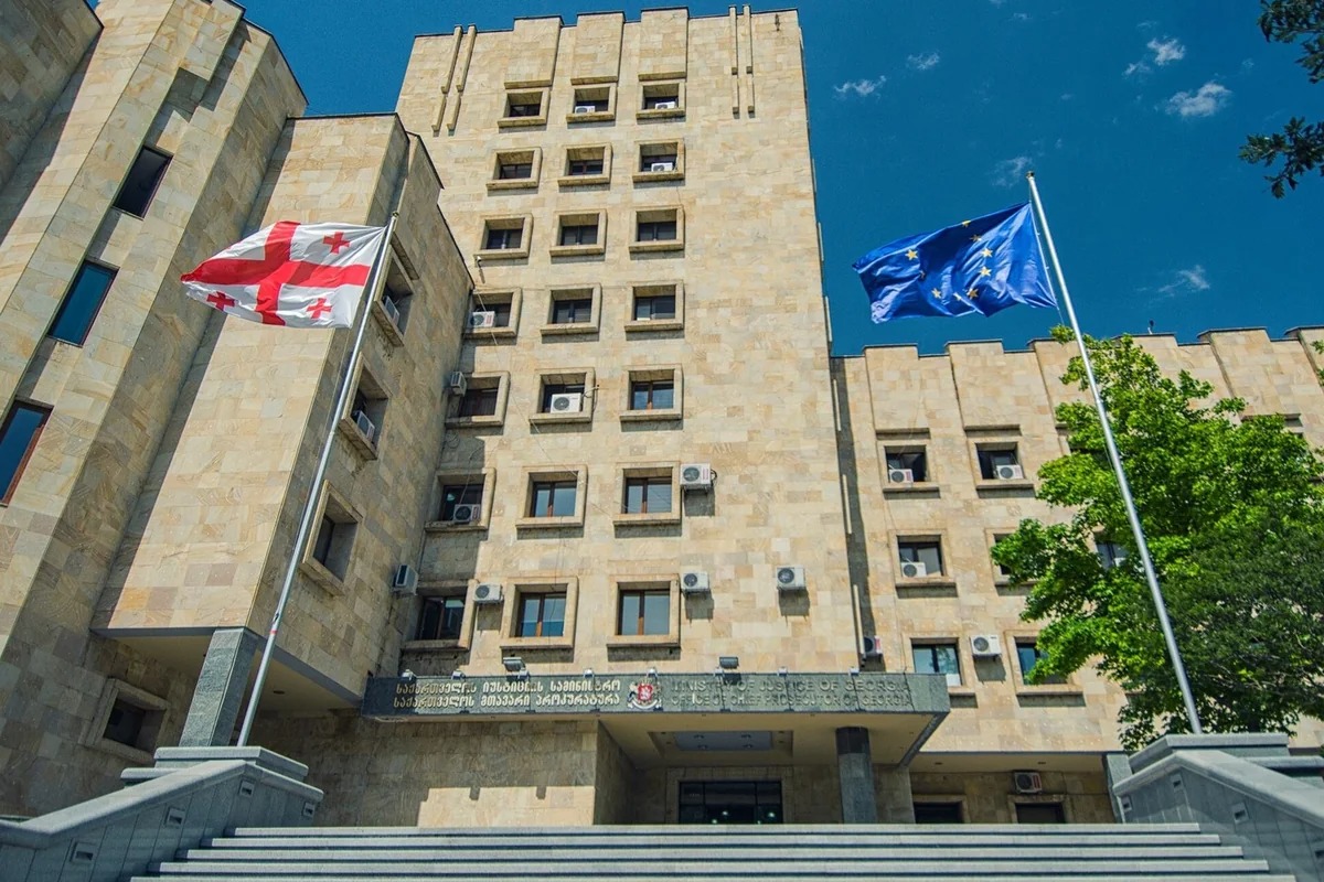 Gürcüstanda məktəbə hücum planlaşdıran yeniyetmələr saxlanılıb