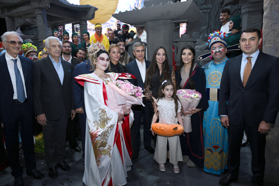 Bakıda "Turandot" tamaşasının premyerası baş tutub - FOTOLAR