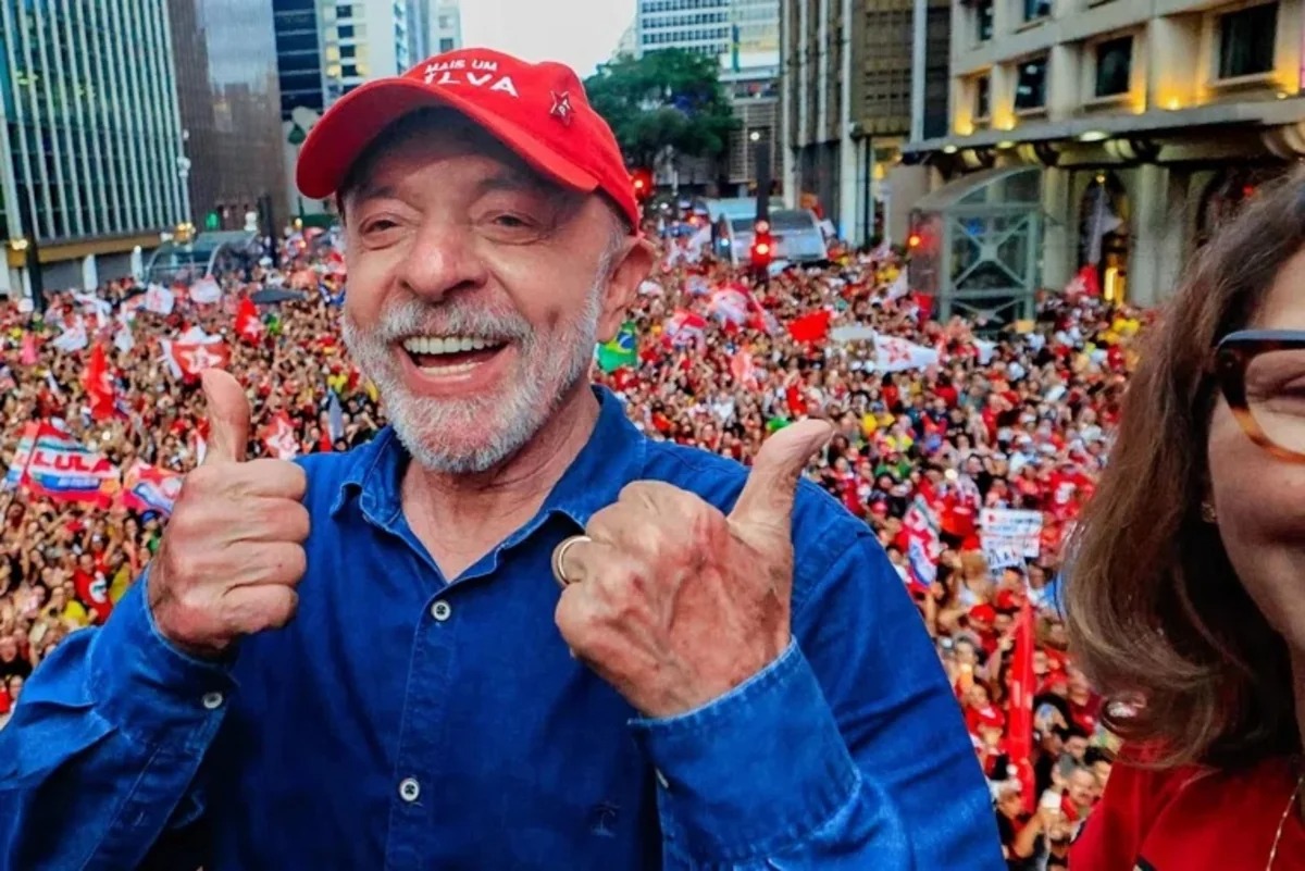 Lula da Silva Braziliyanın ABŞ-nin "arxa bağça"sı olmayacağını bildirib
