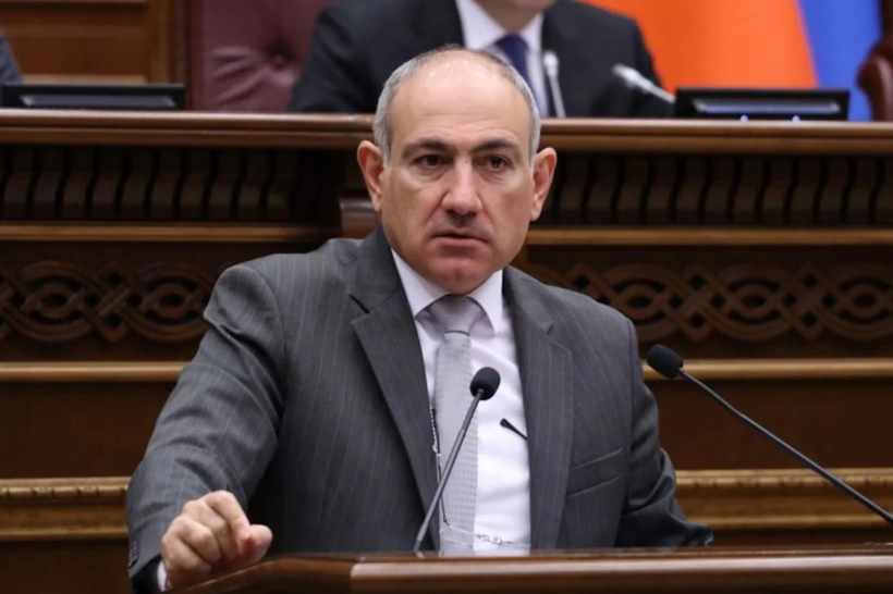 Paşinyan: Müstəqillik Bəyannaməsinin mətni antidövlət xarakterlidir