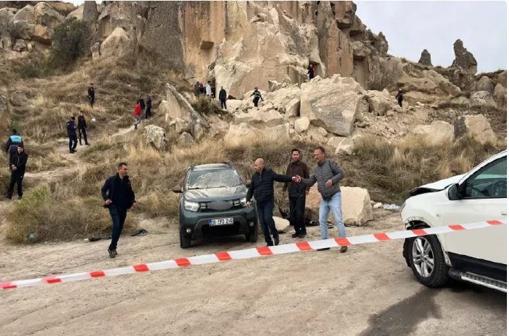 Kapadokiyada qaya uçub - 2 nəfər ölüb